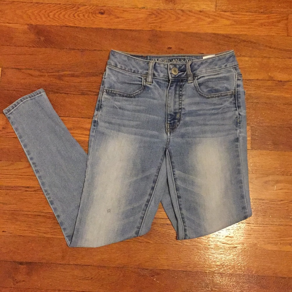 •American Eagle High-rise Jegging•
